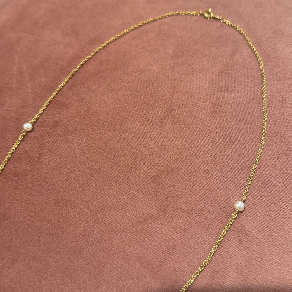 Elegant Vintage Gold Cameo Pendant Necklace. - Picture 3 of 5